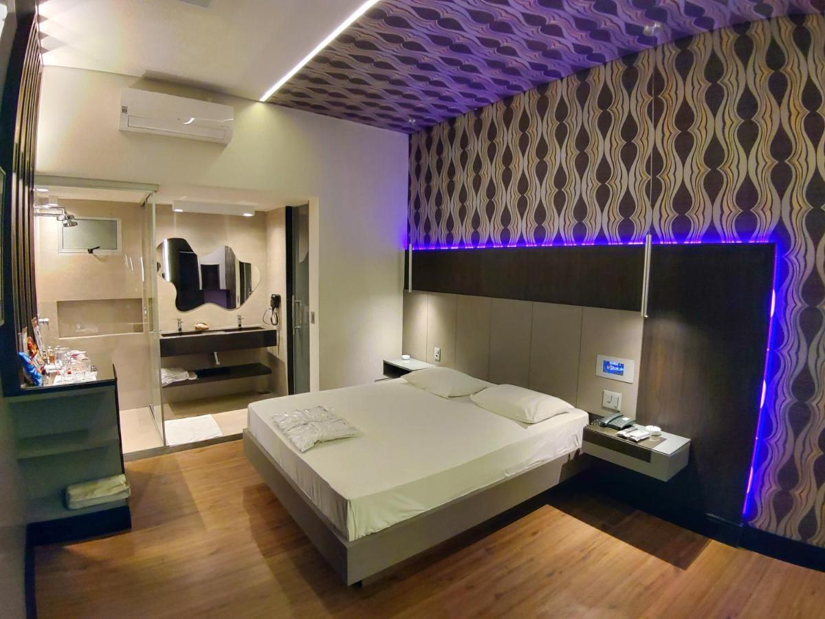 Motel Dallas 벨루오리존치 외부 사진
