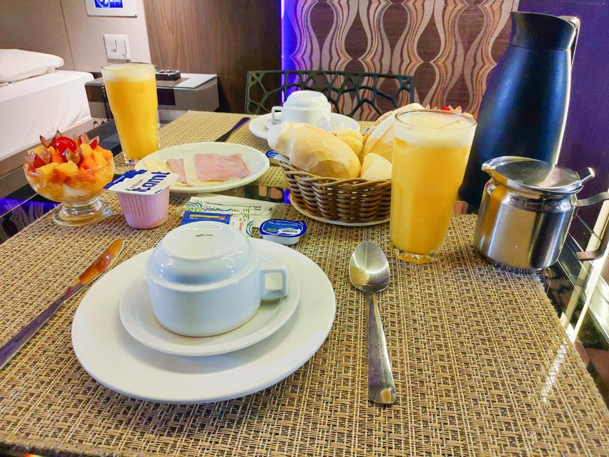 Motel Dallas 벨루오리존치 외부 사진