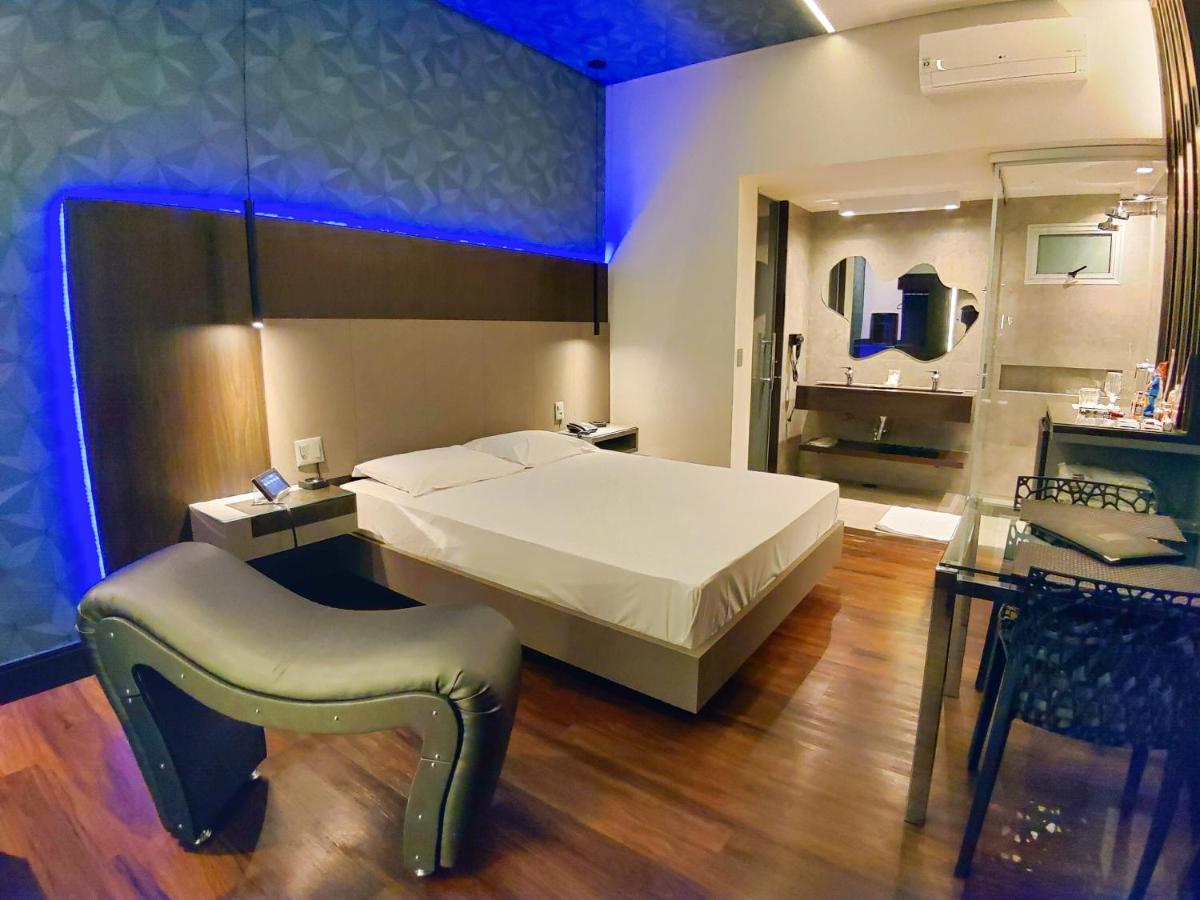 Motel Dallas 벨루오리존치 외부 사진
